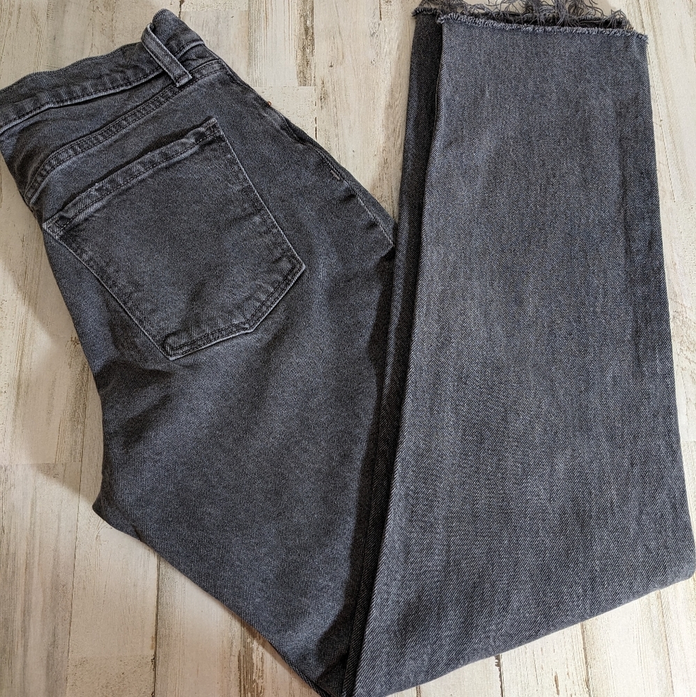 Old Navy High-Rise Slouchy Straight Womens Jeans Size 2 black  Button Fly